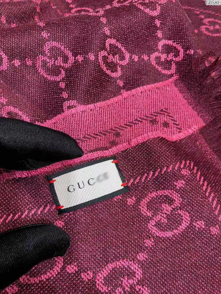 CLTH004      48x180cm	  100%Wool
