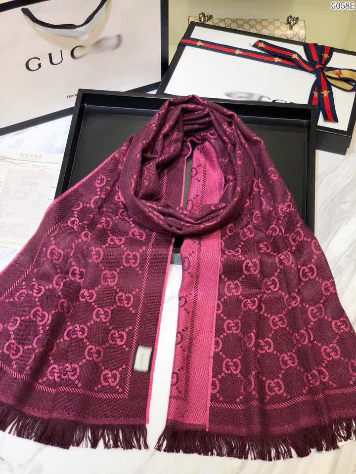 CLTH004      48x180cm	  100%Wool