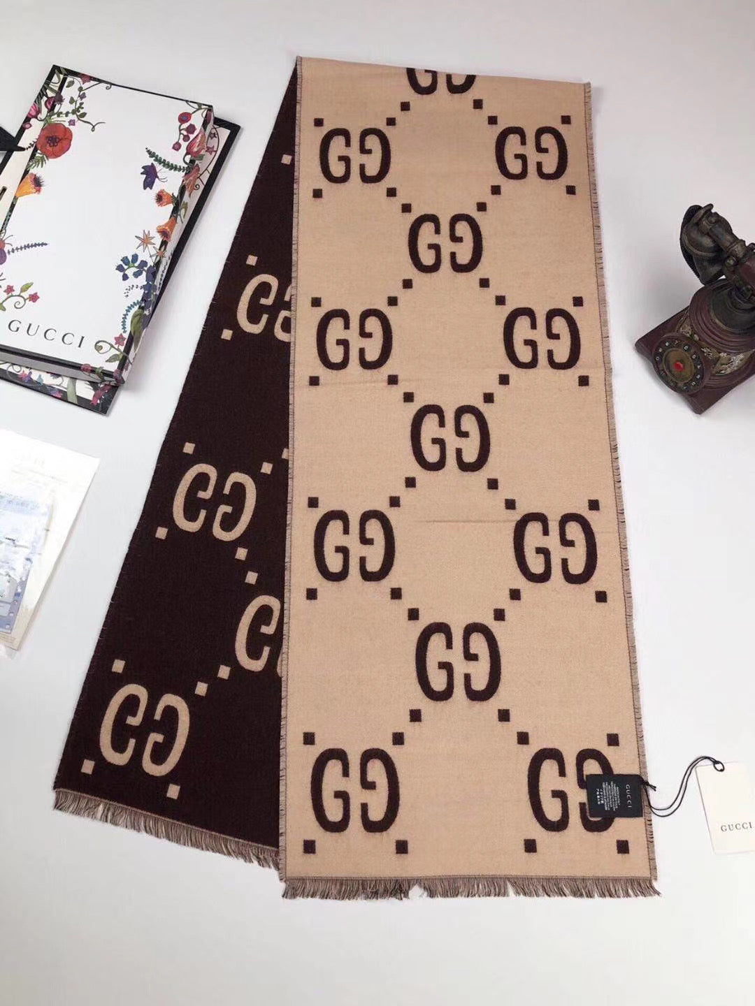 CLTH003  35x180cm 91%Wool,9%Slilk
